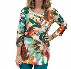 NEW FASHQUE quarter sleeve print top in teal floral